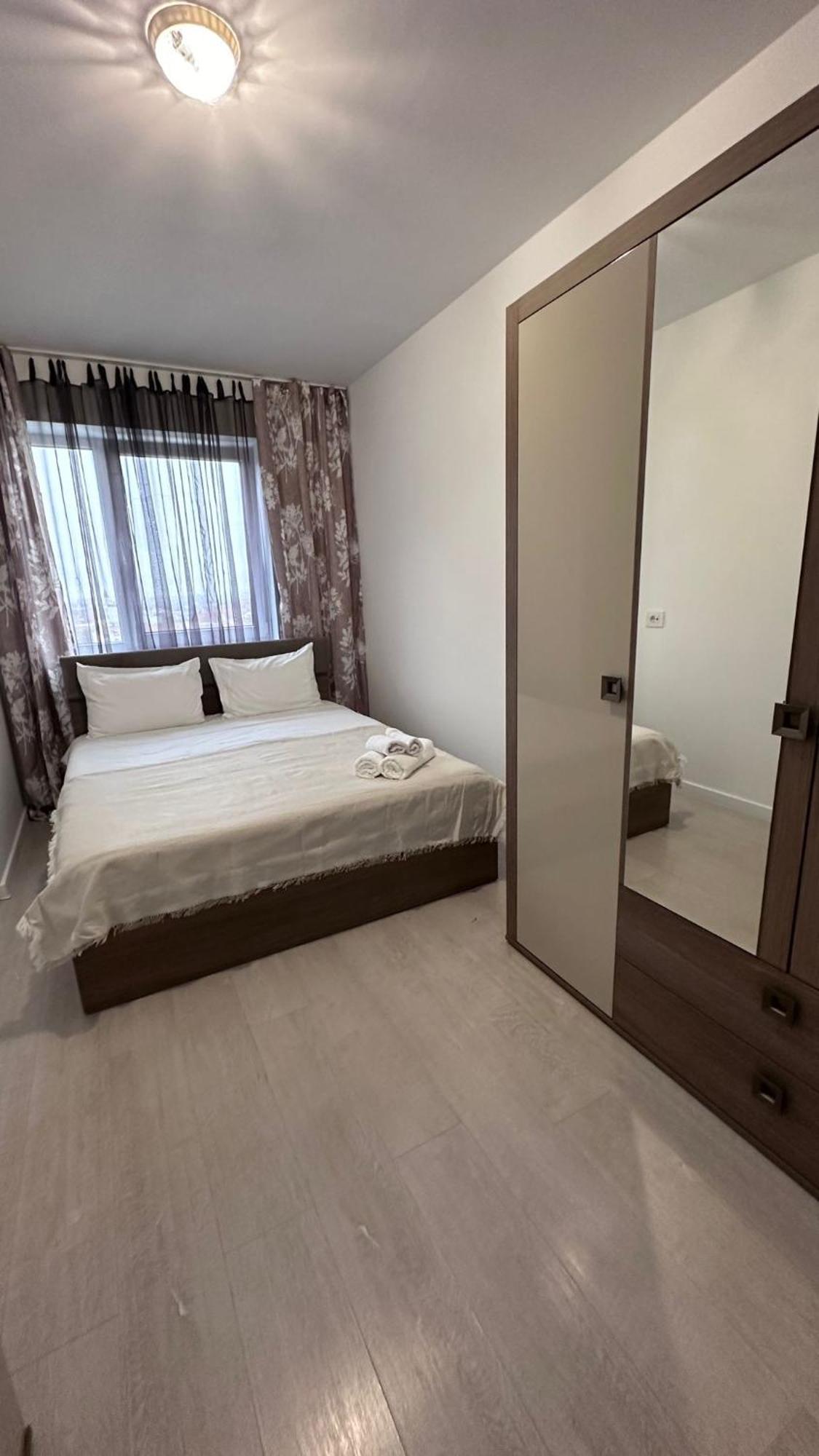 Chris Holiday Oradea Zewnętrze zdjęcie